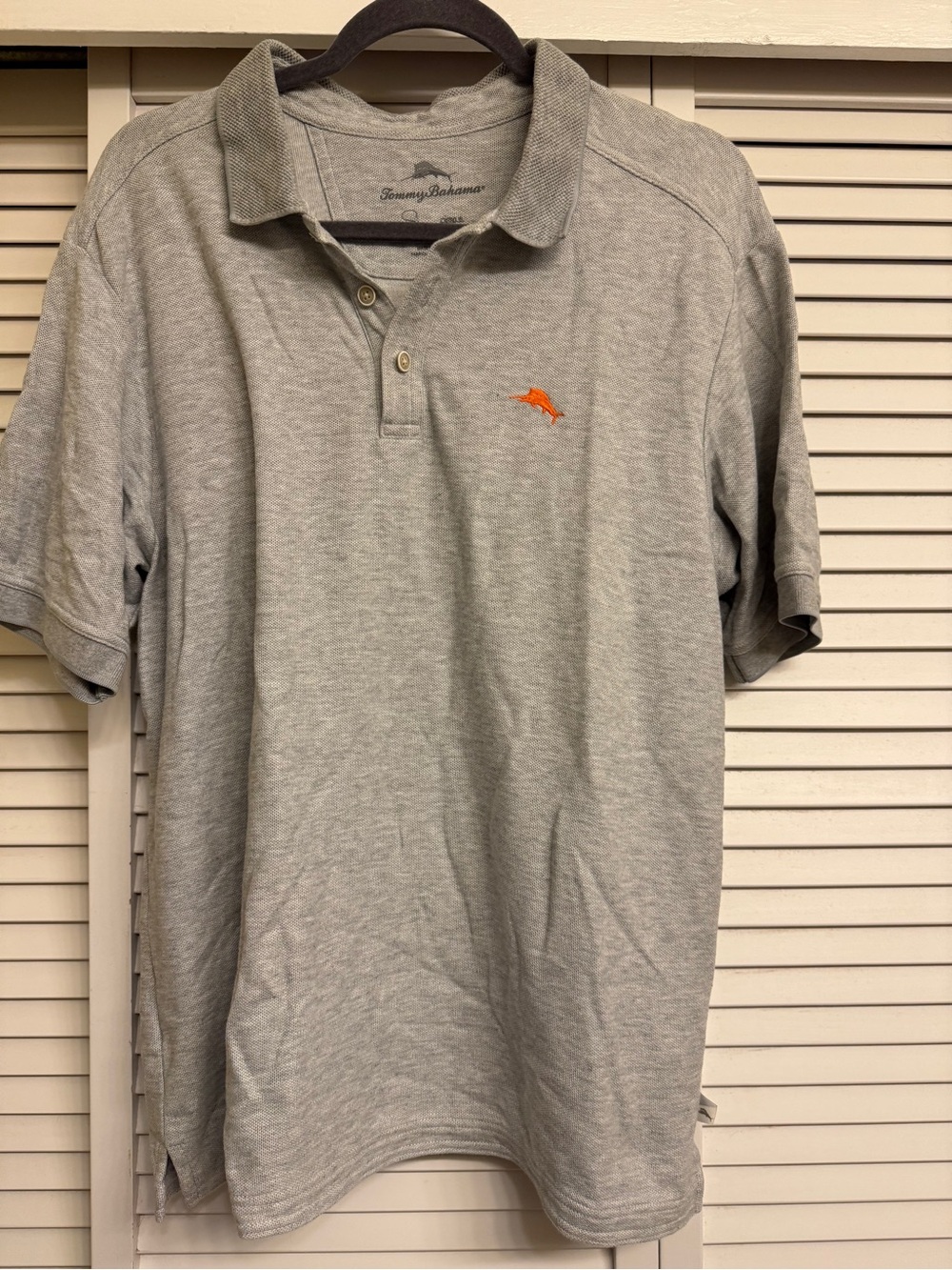 Tommy Bahama Men's Sz M Gray Polo Shirt with Orange Logo Short Sleeved